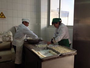 餐饮服务中心推出自制饺子，丰富主食选择，提升服务品质